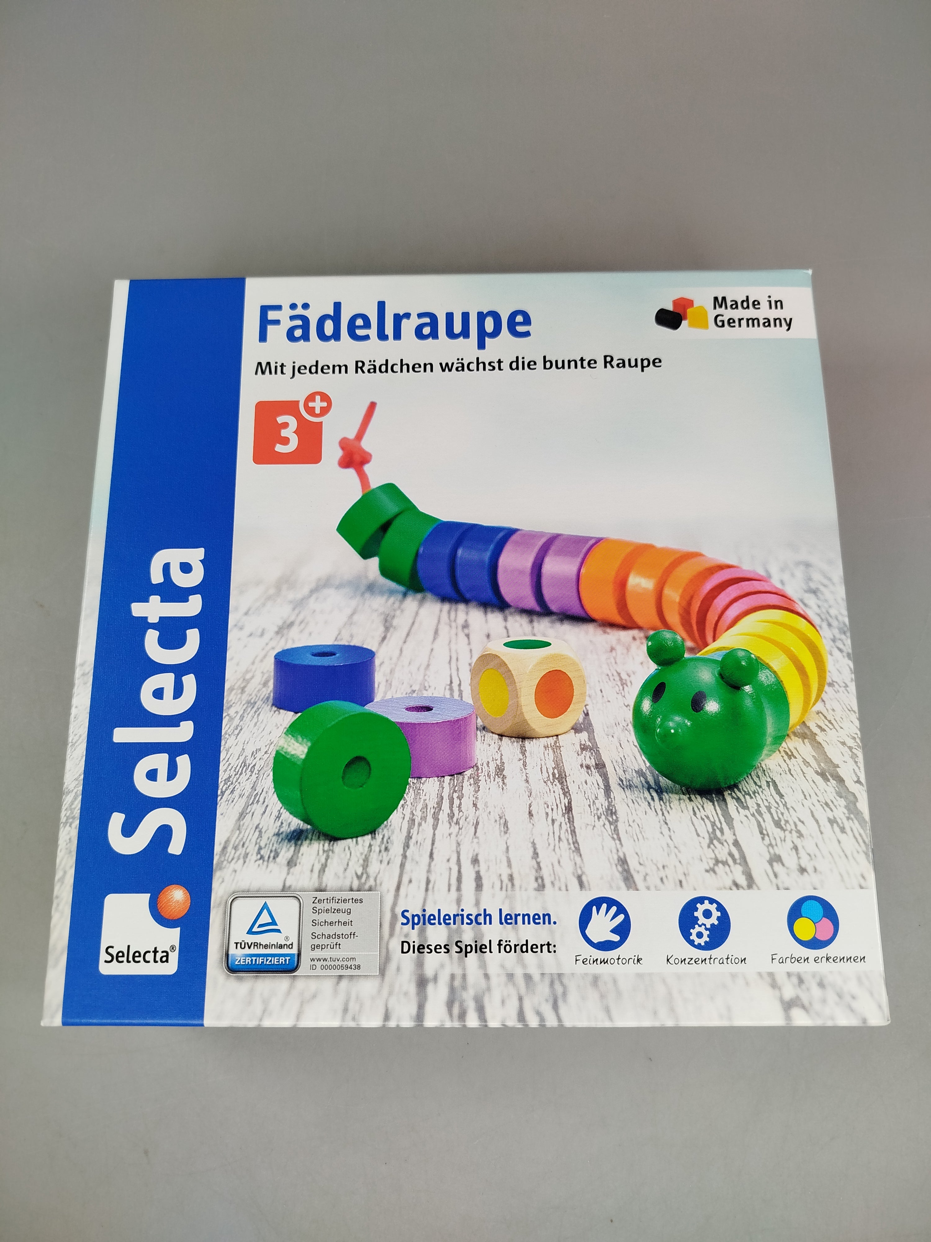 Selecta Fädelspiel – Fädelraupe mit Farbwürfel, OVP